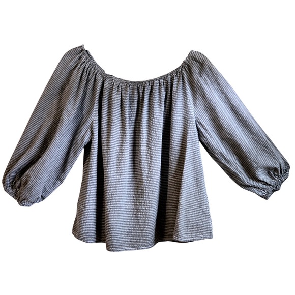 HOLDING HORSES Tops - Holding Horses Anthropologie Grey‎ Striped Off Shoulder Balloon Sleeve Blouse M